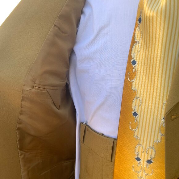 LUCELLI 2 PIECE 4B MEN'S SUIT HIHGT QUILIT ITALIAN POLYESTER 4B WOOL TOUCH - Picture 6 of 14